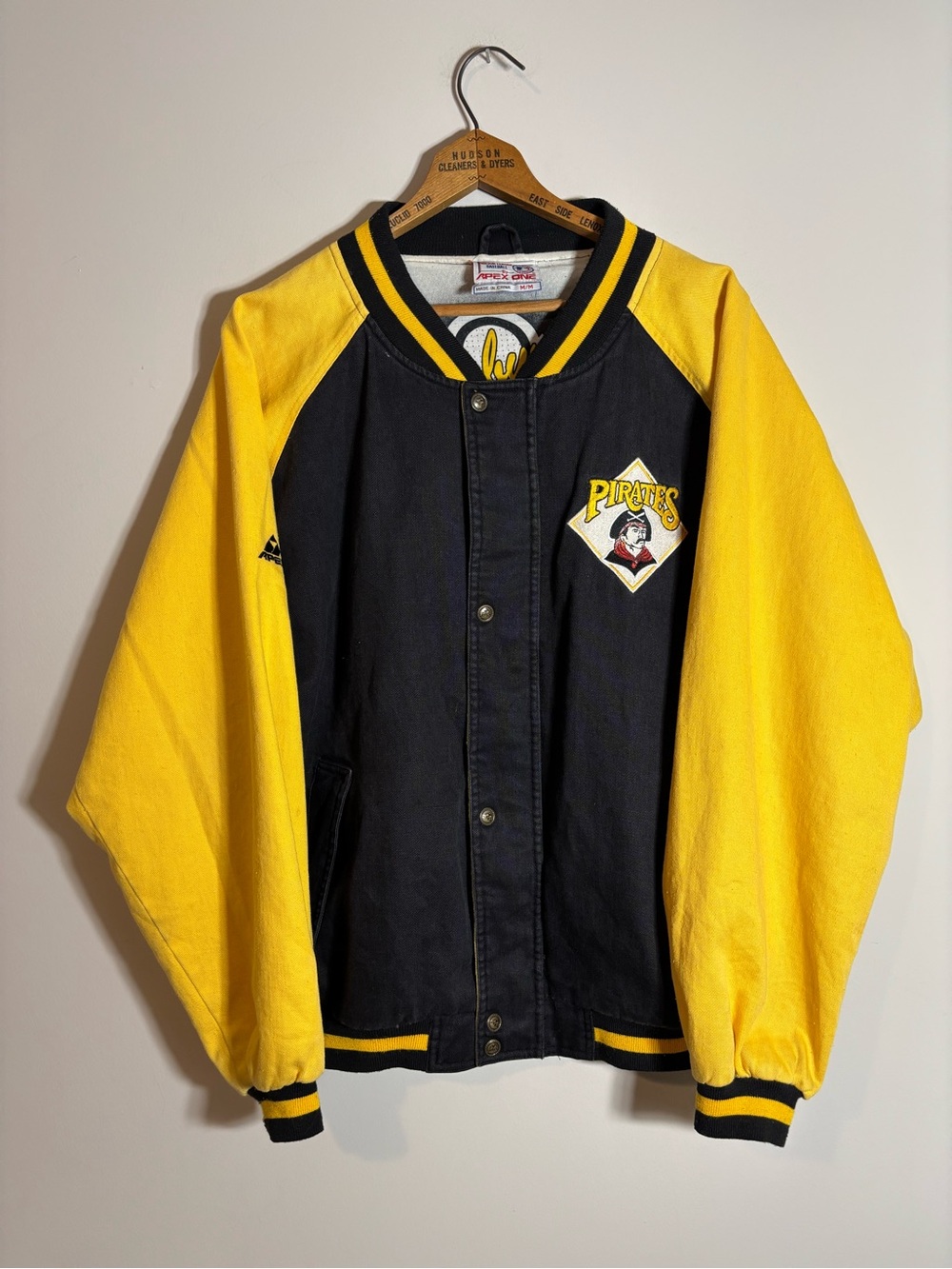 Vintage Apex One Pittsburgh Pirates MLB Bomber Jacket Medium